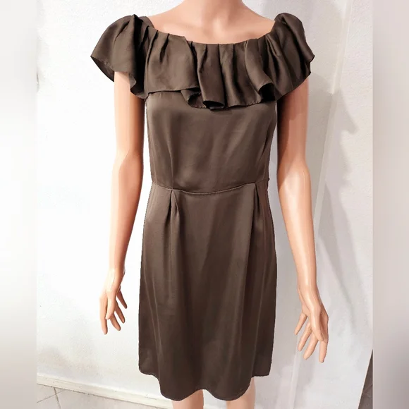 Banana Republic Elegant Olive Green Off-Shoulder Dress - Picture 2 of 10